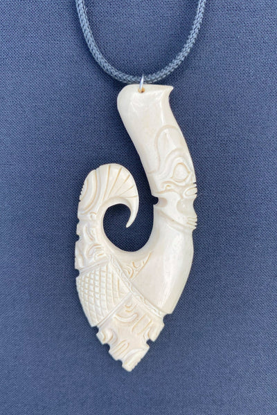 Hook necklace - Cannibal Art