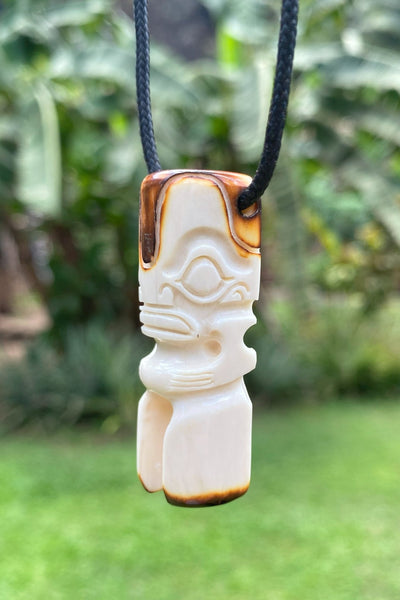 Tiki necklace - Cannibal Art
