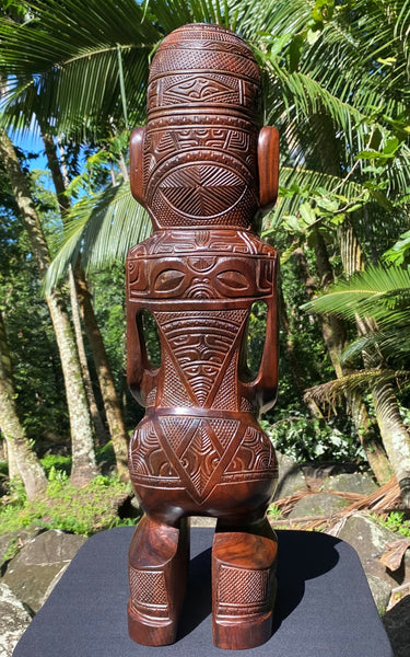 Tiki sculpture