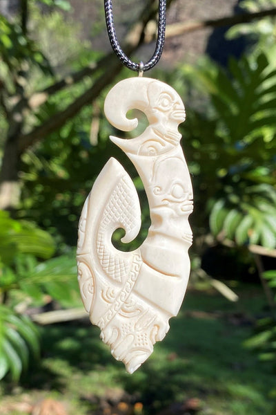 Tiki's hook necklace - Cannibal Art