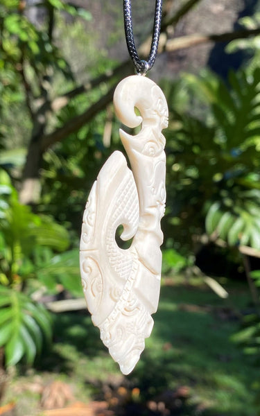 Tiki's hook necklace - Cannibal Art