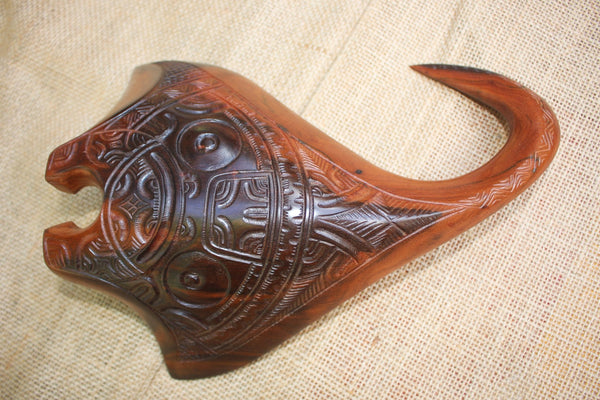 Haha Ua (Manta ray) - Cannibal Art