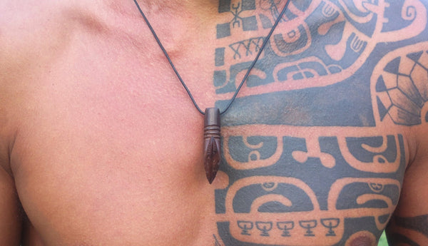 Henua Enana Metau (Marquesan hook) - Cannibal Art