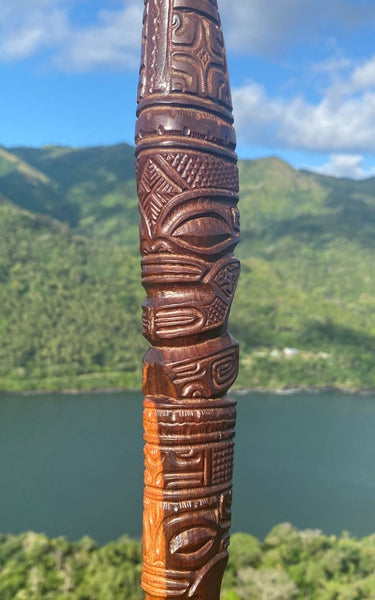 Hoe Mata Tiki (Canoe Paddle) - Cannibal Art