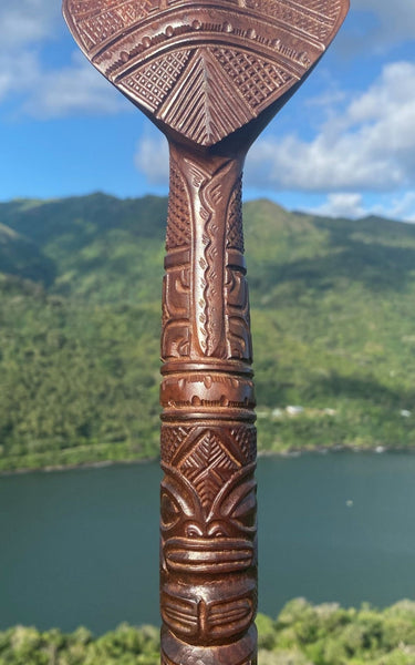 Hoe Mata Tiki (Canoe Paddle) - Cannibal Art