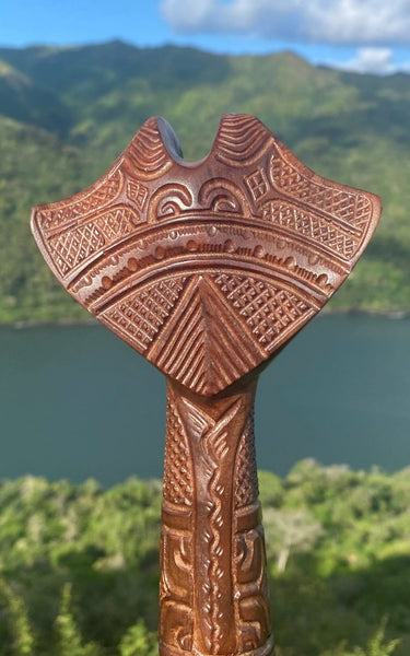 Hoe Mata Tiki (Canoe Paddle) - Cannibal Art