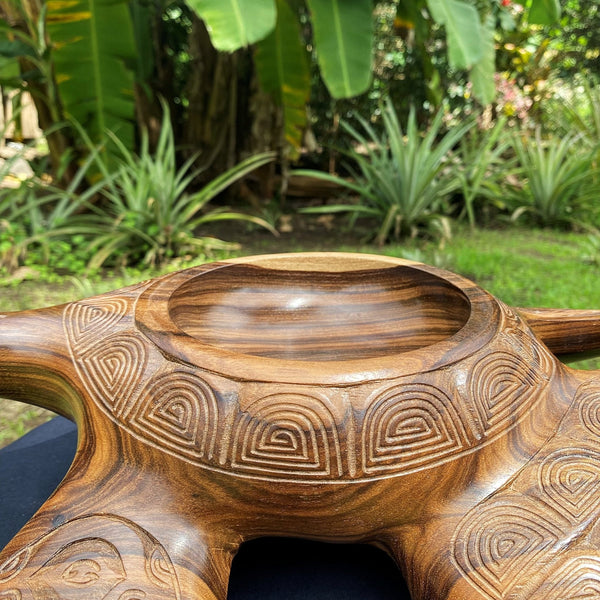 Honu Bowl - Cannibal Art