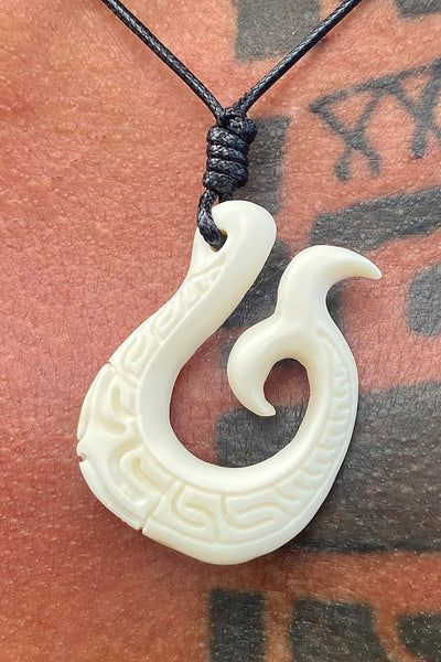 Hook necklace - Cannibal Art