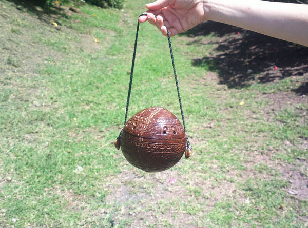 Kete ipu ehi (Coco bag) - Cannibal Art