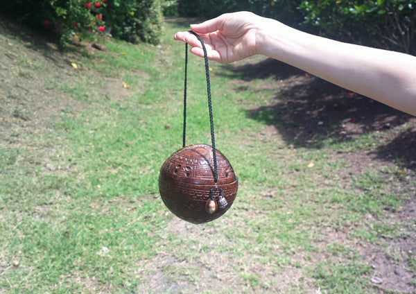Kete ipu ehi (Coco bag) - Cannibal Art