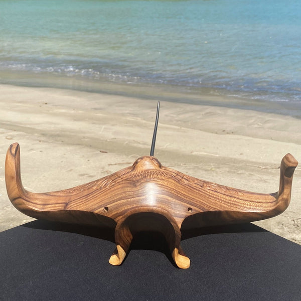 Manta ray - Cannibal Art