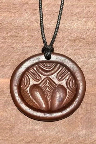 Manu necklace - Cannibal Art