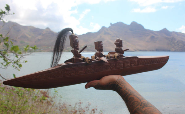Marquesan canoe (Vaka) - Cannibal Art