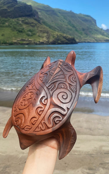 Marquesan turtle (Honu) - Cannibal Art