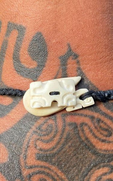 Marquesan wild boar necklace - Cannibal Art