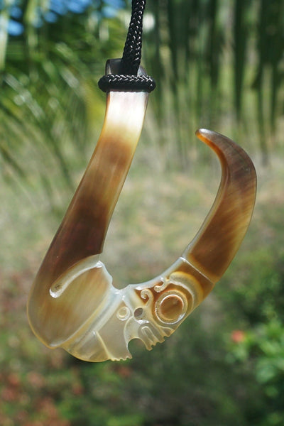 Mother of pearl hook - Cannibal Art