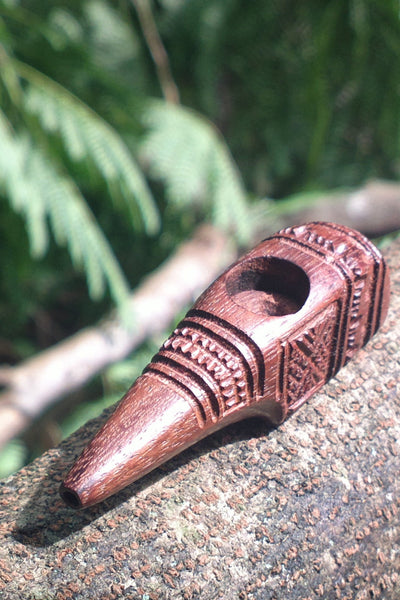 Pioro Manu Tautau - Cannibal Art