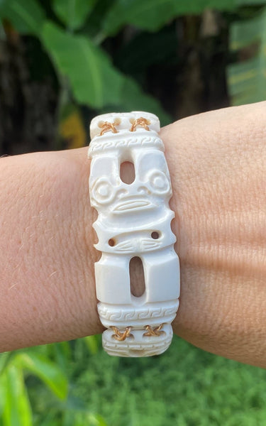 Tiki bracelet - Cannibal Art