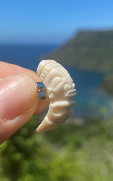 Tiki earrings - Cannibal Art