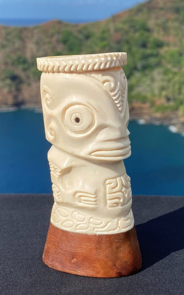 Tiki Holder - Cannibal Art