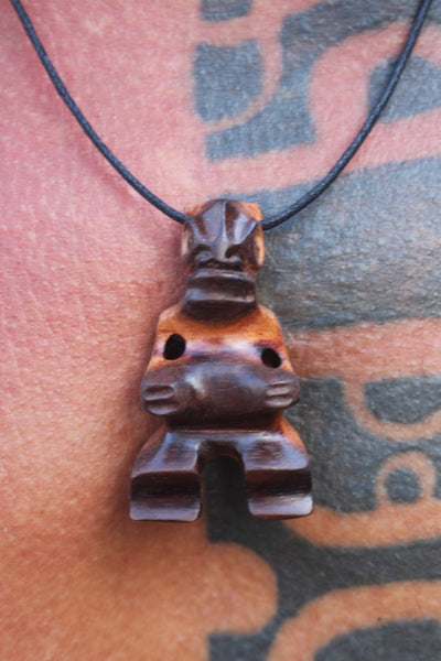 Tiki necklace - Cannibal Art