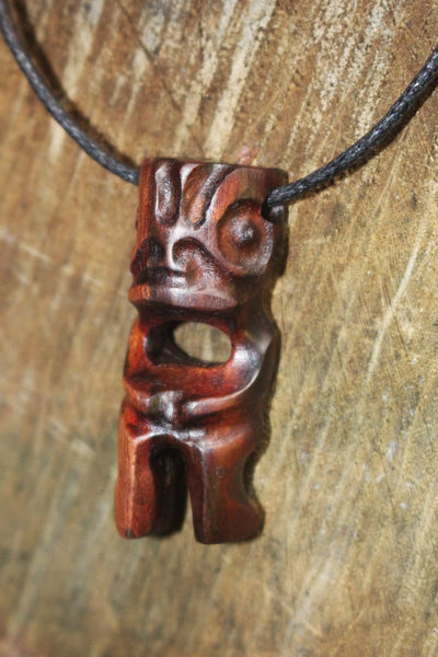 Tiki necklace - Cannibal Art
