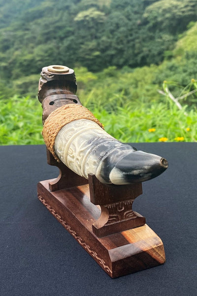 Tiki smoking pipe - Cannibal Art