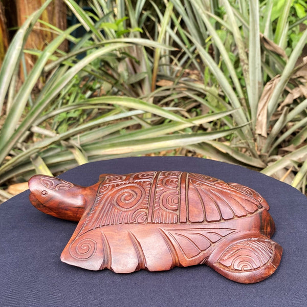 Turtle (Honu) - Cannibal Art