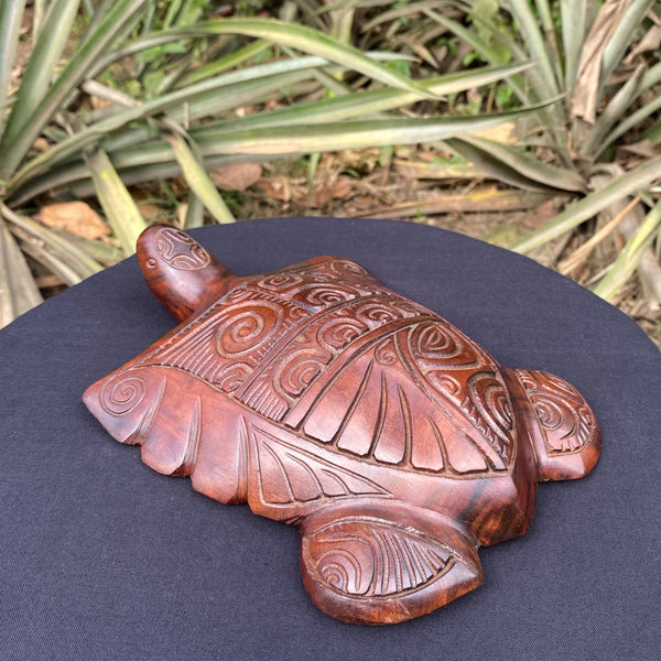 Turtle (Honu) - Cannibal Art