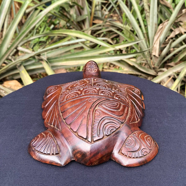 Turtle (Honu) - Cannibal Art