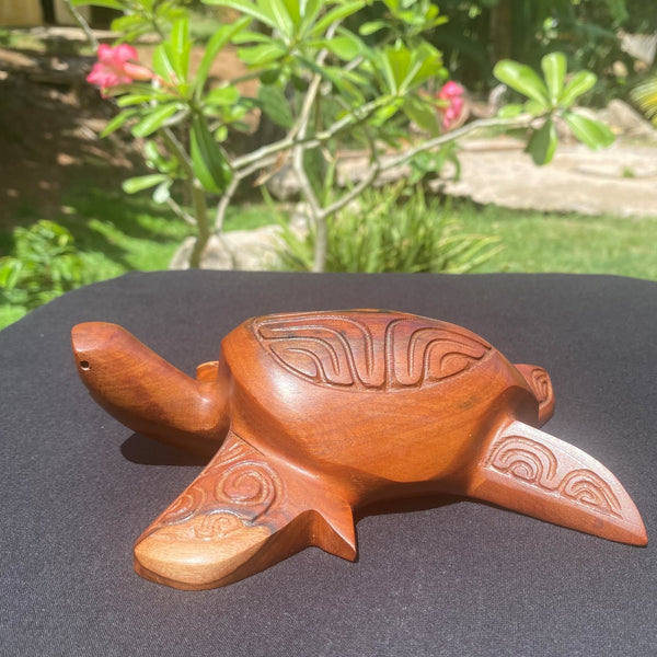 Turtle (Honu) - Cannibal Art