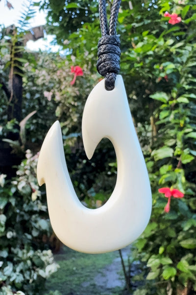 Marquesan Hook Necklace