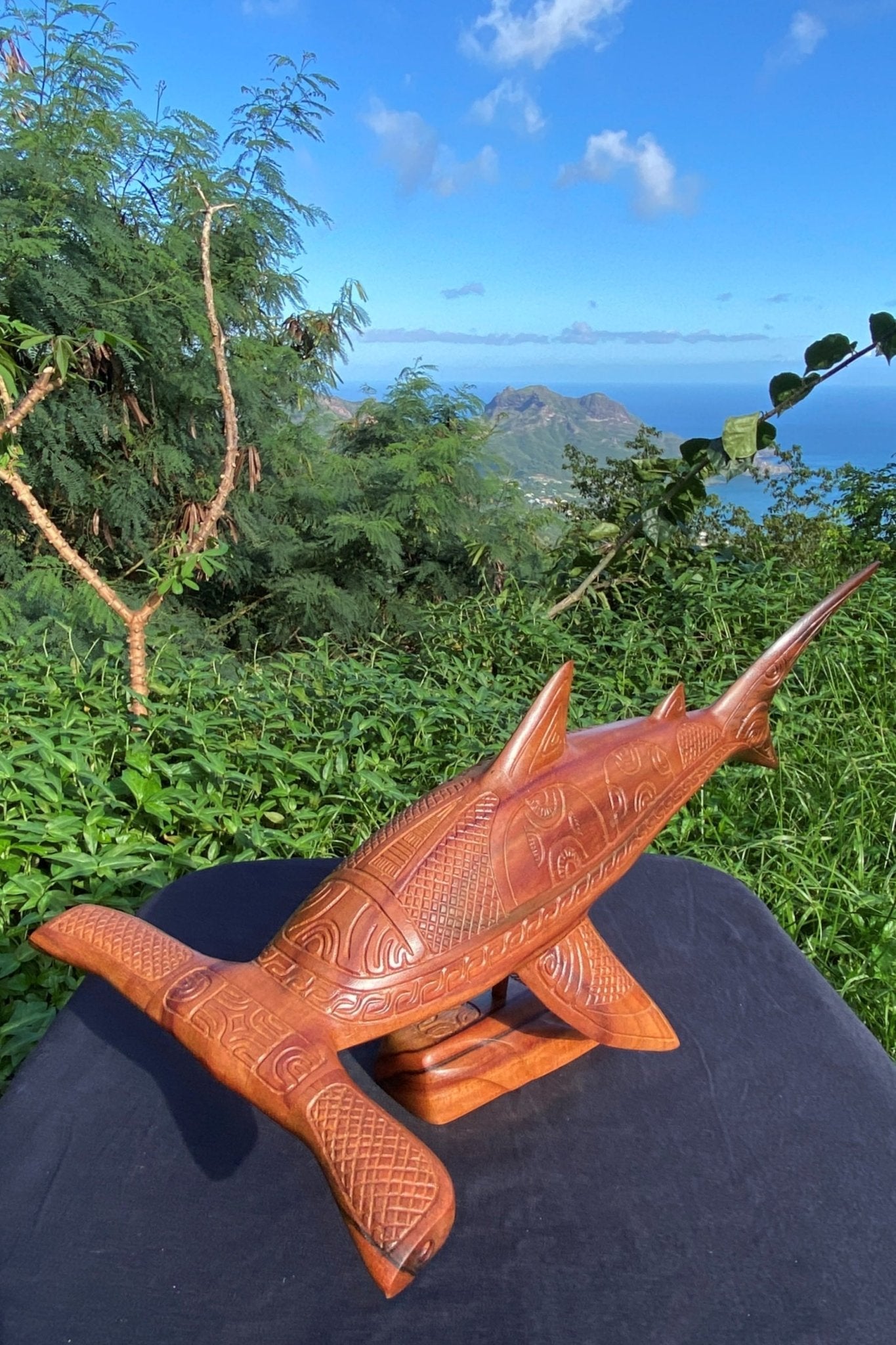 Hammerhead Shark - Cannibal Art