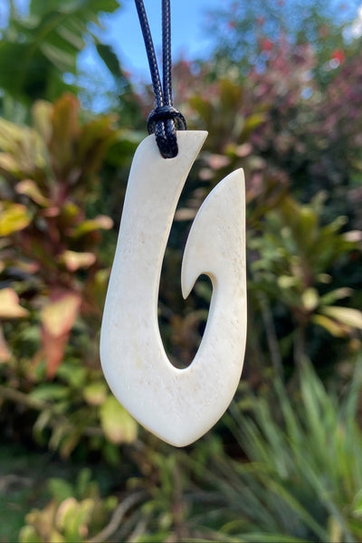 Marquesan Hook Necklace
