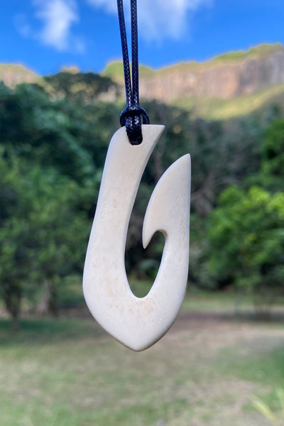 Marquesan Hook Necklace