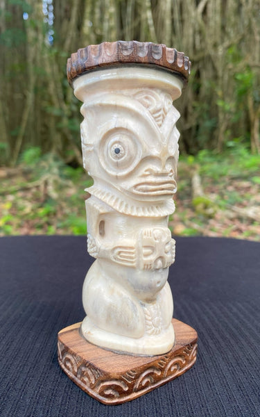 Ivi Po'o - Inspired Tiki Holder - Cannibal Art