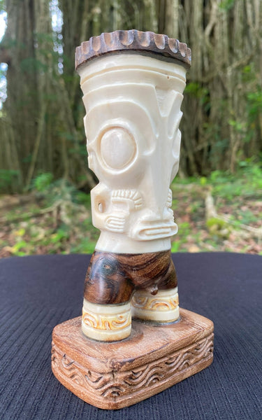 Ivi Po'o - Inspired Tiki Holder - Cannibal Art