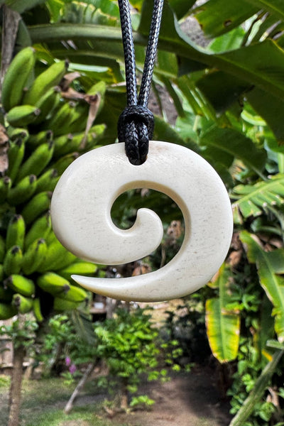 Koata - Spiral Bone Necklace - Cannibal Art