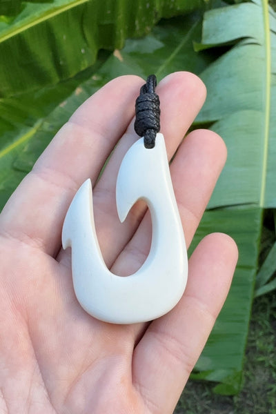 Marquesan Hook Necklace - Cannibal Art