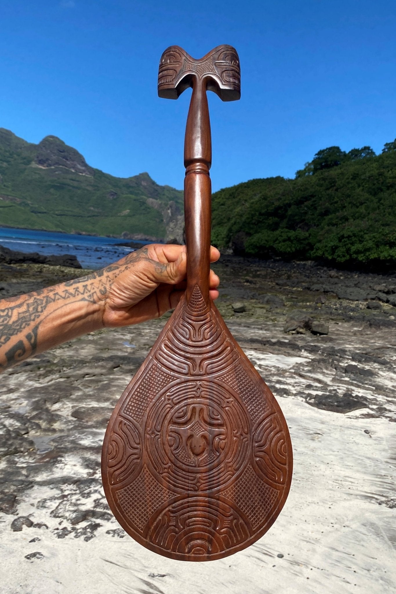 Marquesan Paddle - Cannibal Art