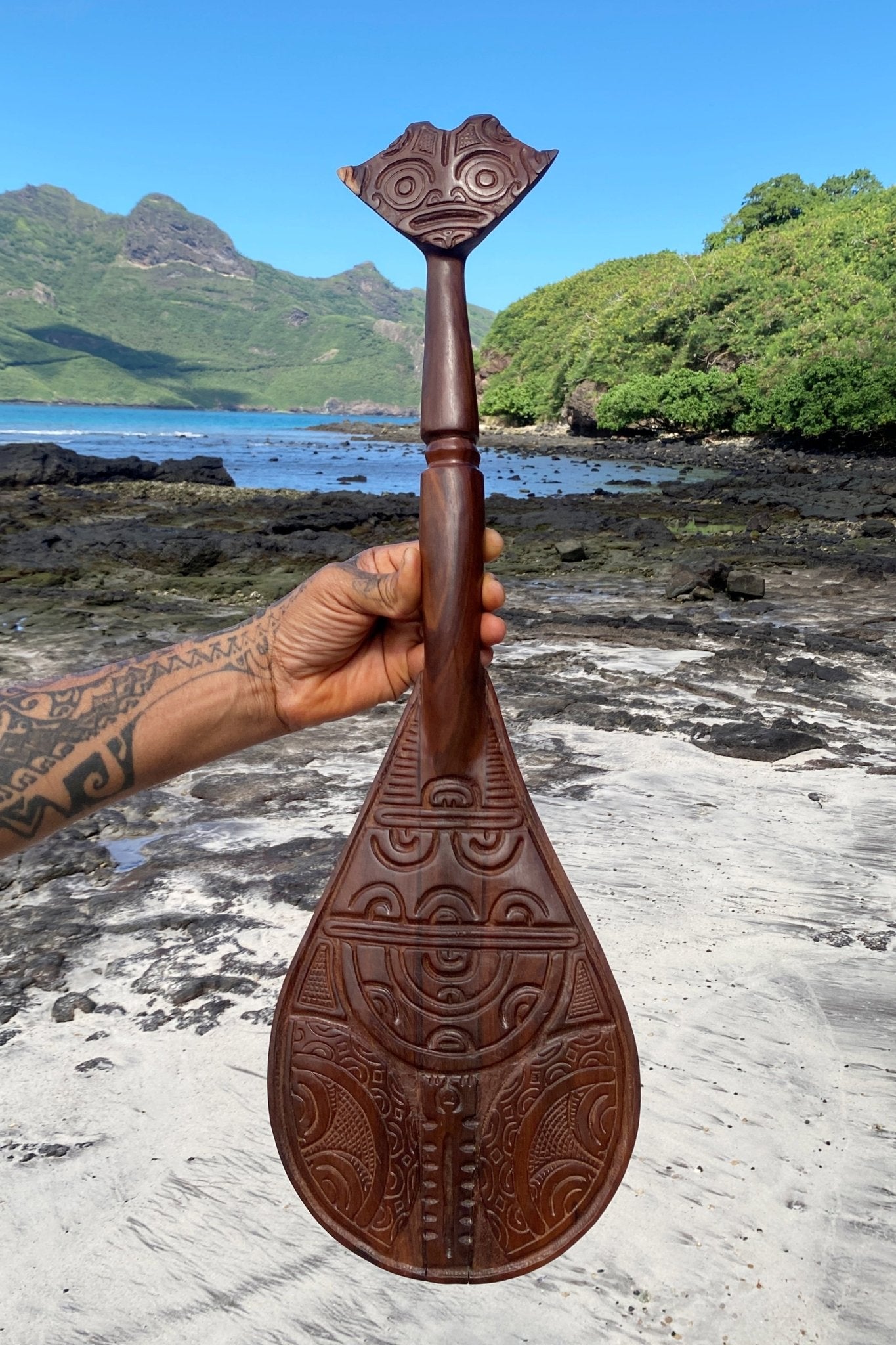 Marquesan Paddle - Cannibal Art