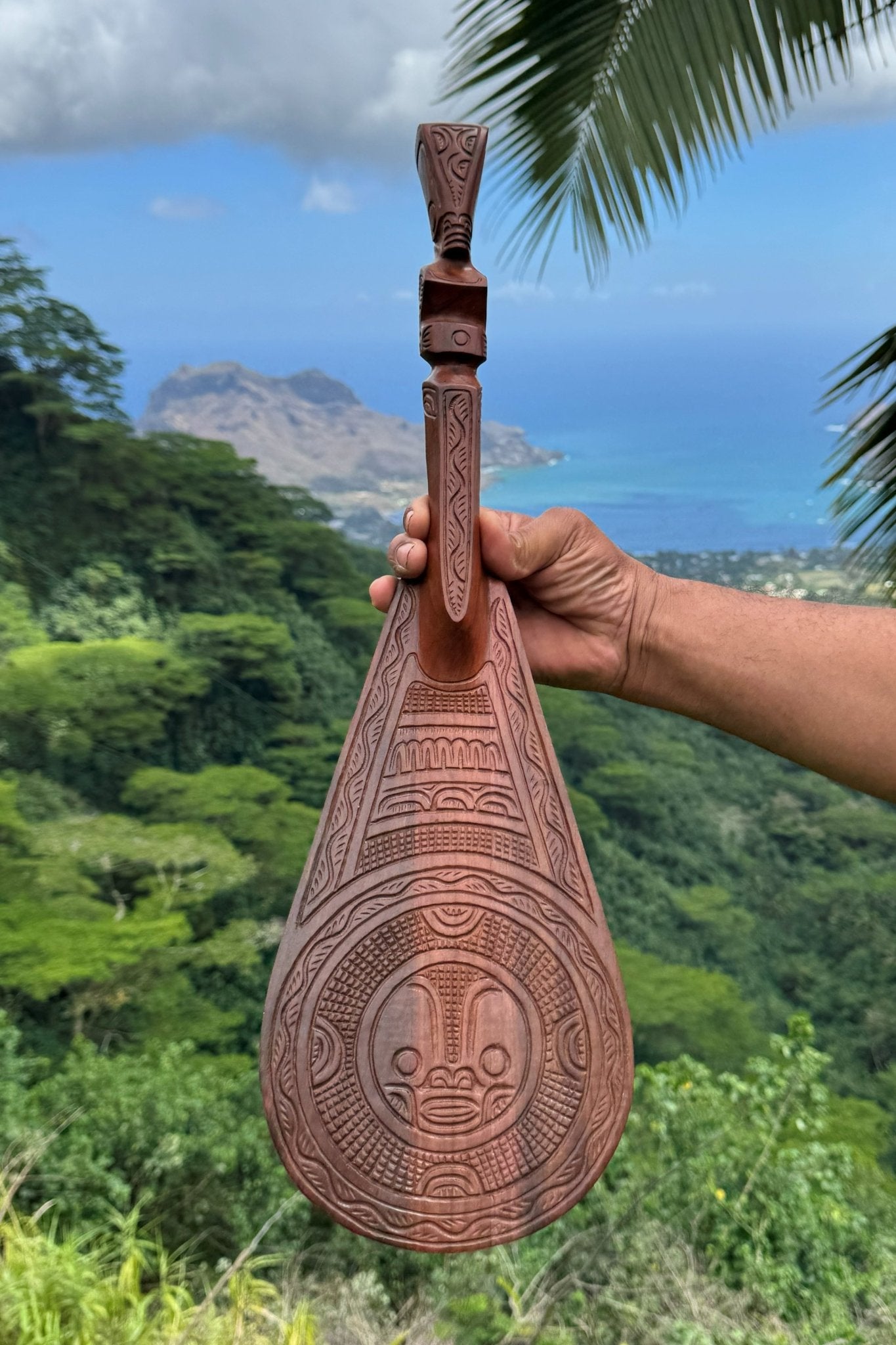 Marquesan Paddle - Cannibal Art