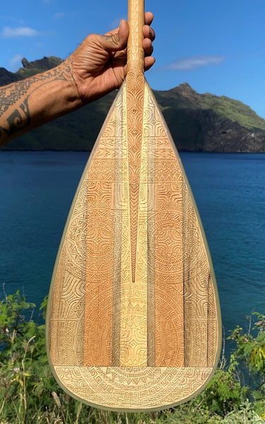 Canoe paddle