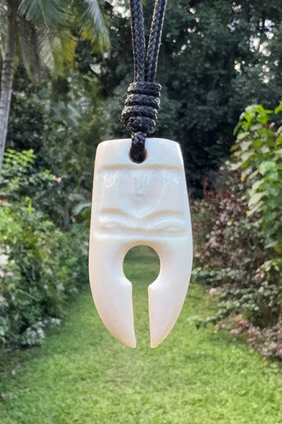 Etua Necklace