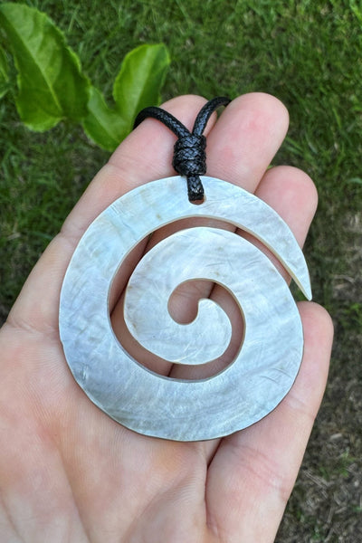 Mother of Pearl Spiral Necklace - Cannibal Art
