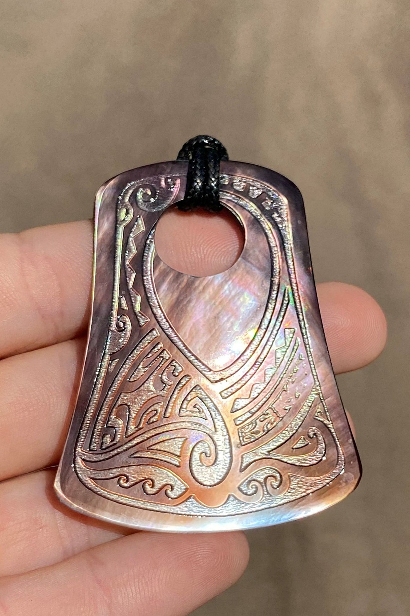 Mother of pearl necklace