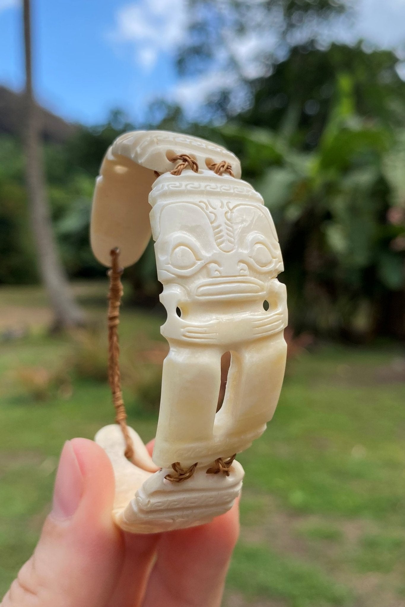 Tiki bracelet - Cannibal Art