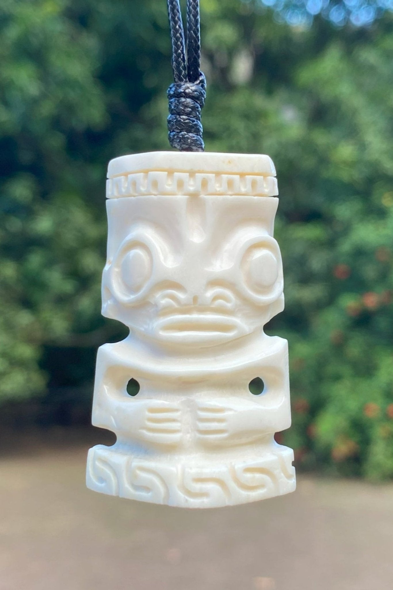 Tiki necklace - Cannibal Art