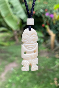 Tiki necklace - Cannibal Art