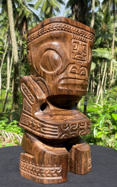 Tiki sculpture